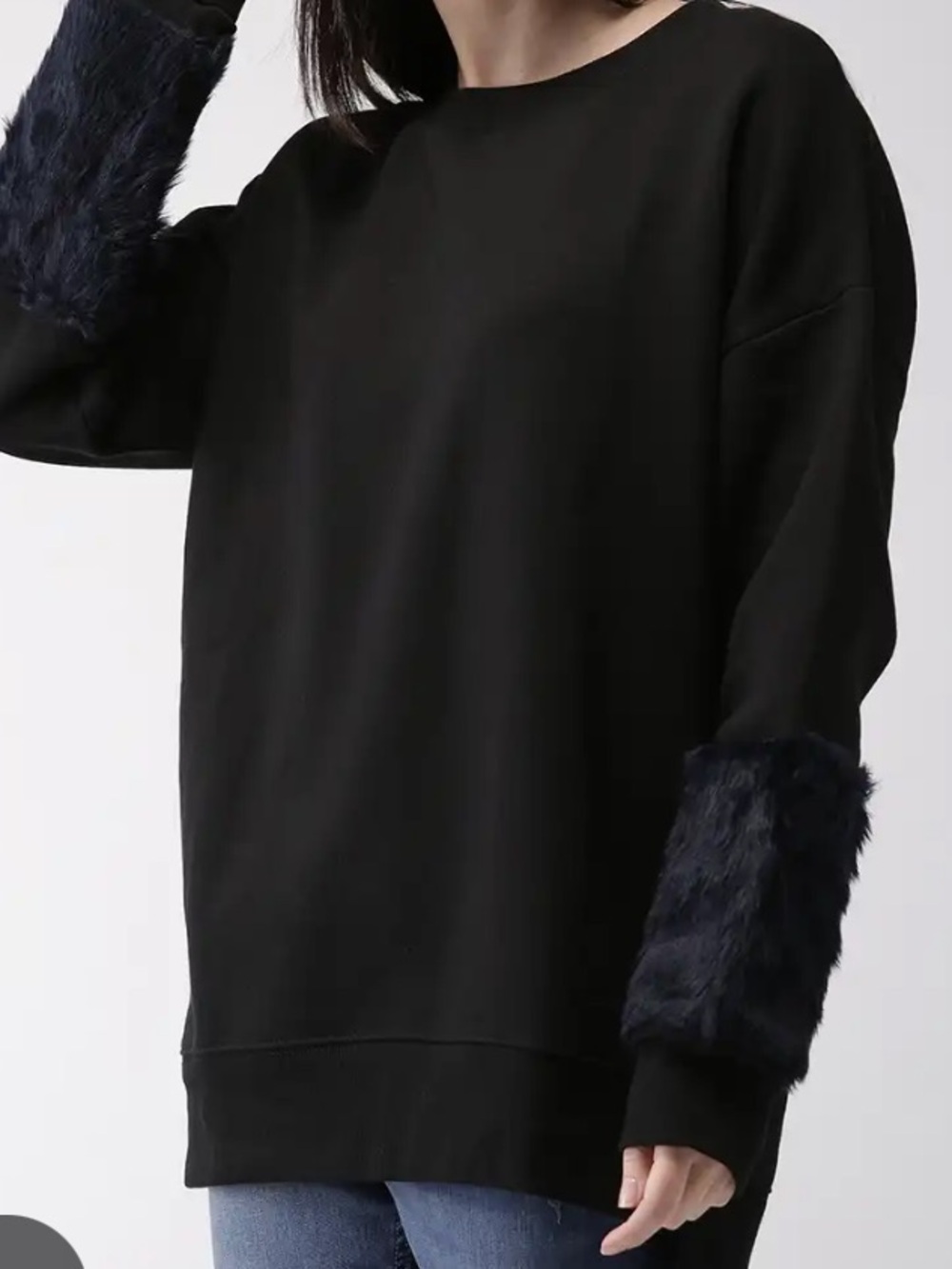 NWT Longline sweatshirt with contrasting faux fur cuffs